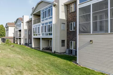 403 SE Delaware Ave #309, Ankeny, IA 50021