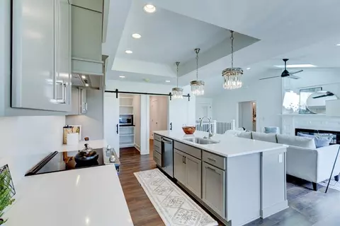 1013 Westridge St SW, Bondurant, IA 50035