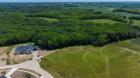 3830 SW Meadow Rose Pt, West Des Moines, IA 50061
