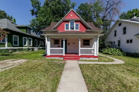 1431 31st St, Des Moines, IA 50311