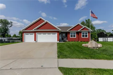 218 Park View Ln, Madrid, IA 50156