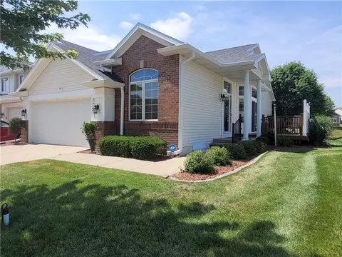 772 SE Williams Ct, Waukee, IA 50263