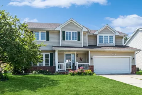 9108 Longview Dr, Johnston, IA 50131