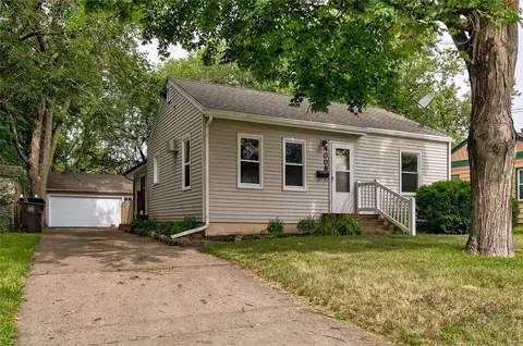 4008 56th St, Des Moines, IA 50310