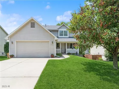 3316 SE 19th Ct, Des Moines, IA 50320
