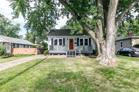 2401 45th St, Des Moines, IA 50310