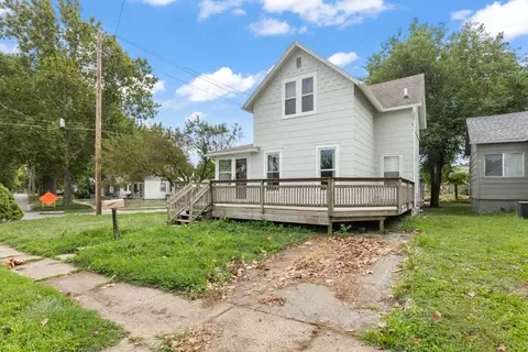 1749 Capitol Ave, Des Moines, IA 50316