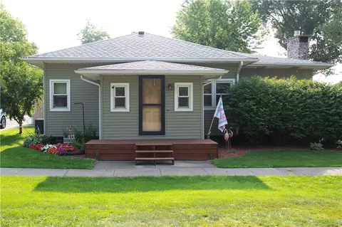302 Merrill St, Bussey, IA 50044
