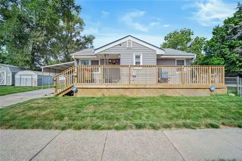 1316 E 25th St, Des Moines, IA 50317