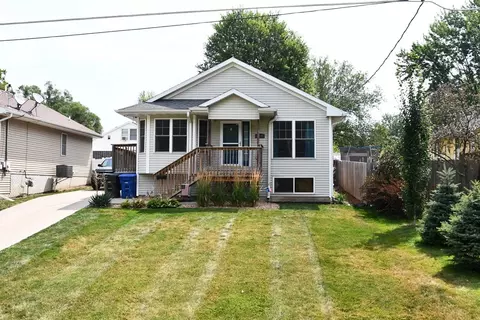 4305 SW 7th St, Des Moines, IA 50315