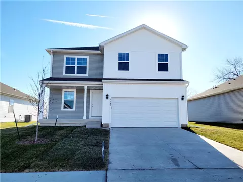 1142 35th St SW, Altoona, IA 50009