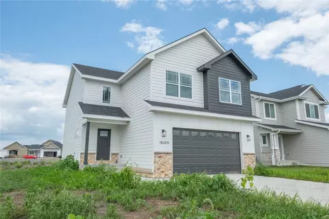 18309 Alpine Dr, Clive, IA 50325