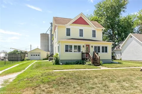 914 Polk St, Dexter, IA 50070