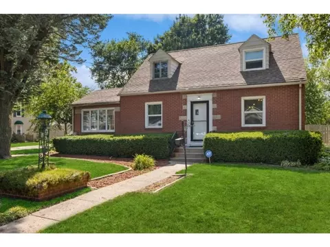 3522 SW 13th St, Des Moines, IA 50315