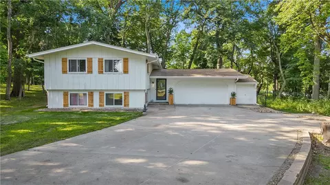 3340 NW 84th Ave, Ankeny, IA 50023