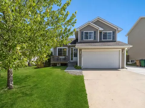 15412 Aurora Ave, Urbandale, IA 50323