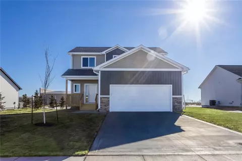 1000 Gray Ave, Waukee, IA 50263