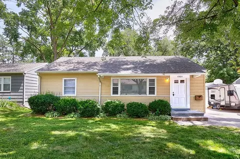 1521 61st St, Des Moines, IA 50311