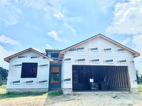 603 Ironwood Ave, Woodward, IA 50276