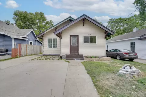 1535 20th Pl, Des Moines, IA 50311