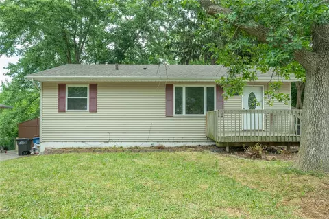 4413 SE 6th St, Des Moines, IA 50315