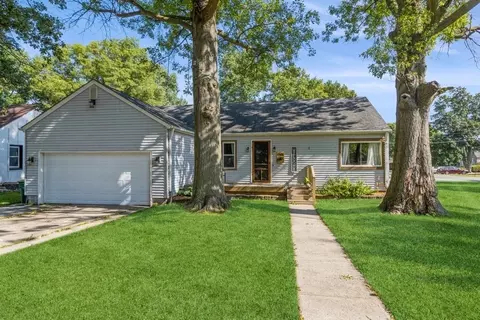 1101 Walnut St, Dallas Center, IA 50063