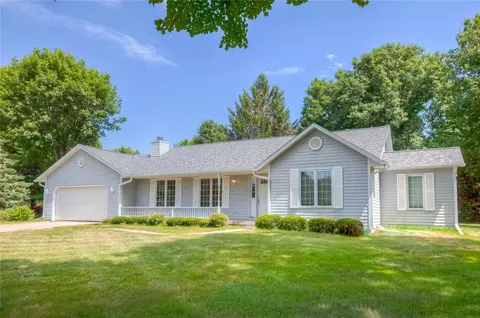 5408 Valley Rd, Ames, IA 50014