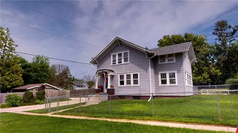 623 3rd St, Boone, IA 50036