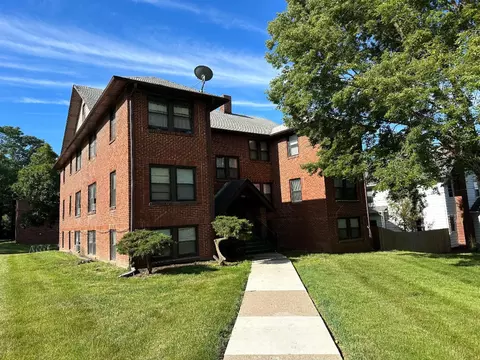 4810 Ingersoll Ave, Des Moines, IA 50312