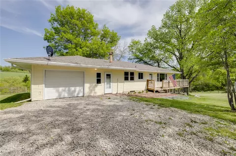 33256 Panther Creek Rd, Adel, IA 50003