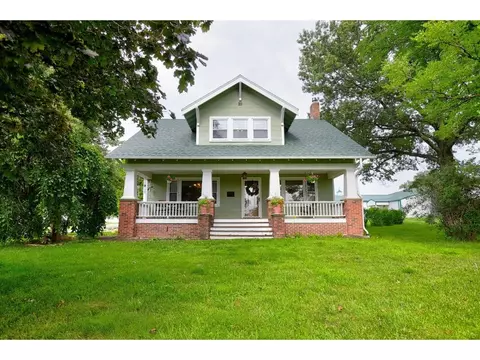 1671 Highway 169 St, Winterset, IA 50273