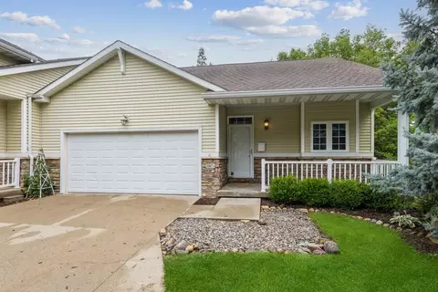 5567 Meredith Dr #3A, Des Moines, IA 50310