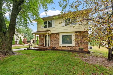 1301 Sunset St, Polk City, IA 50226