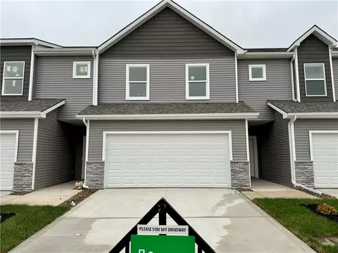 210 NE Whitetail Ln, Ankeny, IA 50021