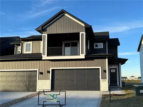 4216 NE Timber Ln, Ankeny, IA 50021