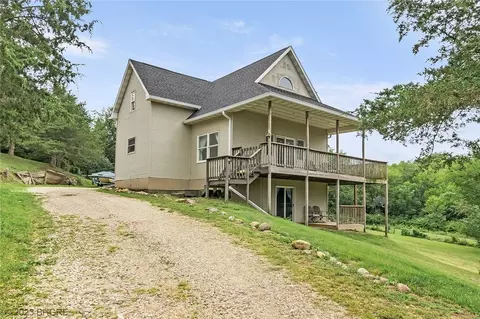 9876 Tyler St, New Virginia, IA 50210