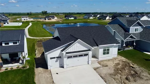 4722 NW 10th St, Ankeny, IA 50023
