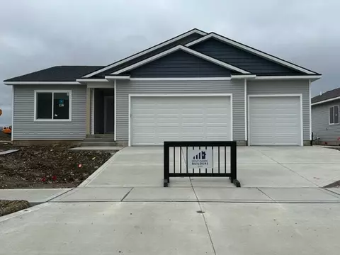 2910 Jerry St, Van Meter, IA 50261