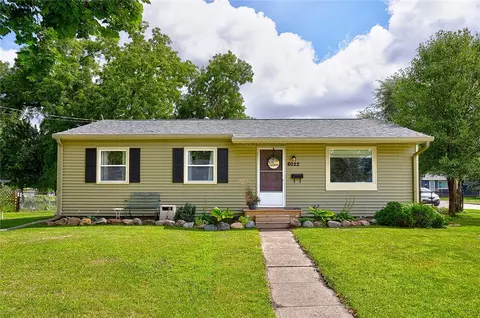 6022 Gregory Ln, Des Moines, IA 50312
