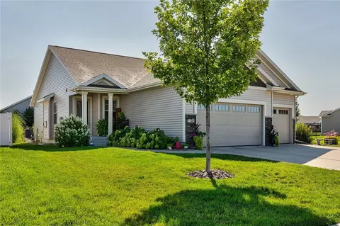 2105 NW Boulder Ridge Ln, Ankeny, IA 50023