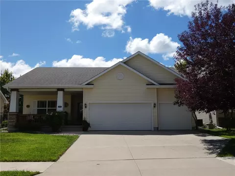 13100 Westbrook Dr, Urbandale, IA 50323