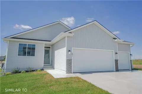 3134 9th Ave SW, Altoona, IA 50009