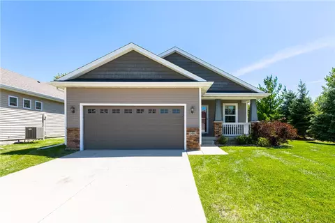 1463 90th St, West Des Moines, IA 50266