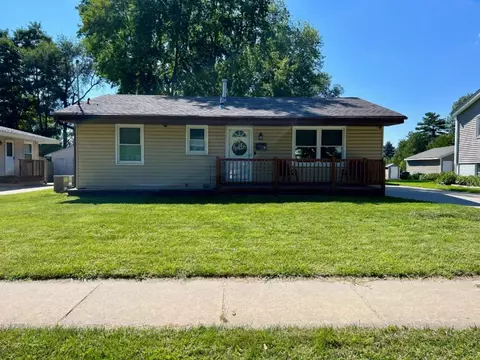 3728 SE 10th St, Des Moines, IA 50315