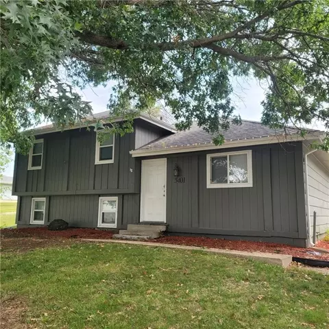 5401 SE 1st Ct, Des Moines, IA 50315