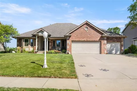 3005 NE Huntington Ln, Ankeny, IA 50021