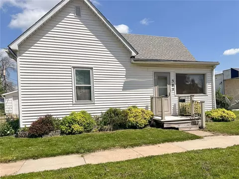 305 N Mckinley St, Knoxville, IA 50138