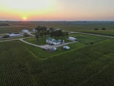 3908 390th Ave, Ayrshire, IA 50515