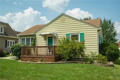 206 SW Pleasant St, Ankeny, IA 50023