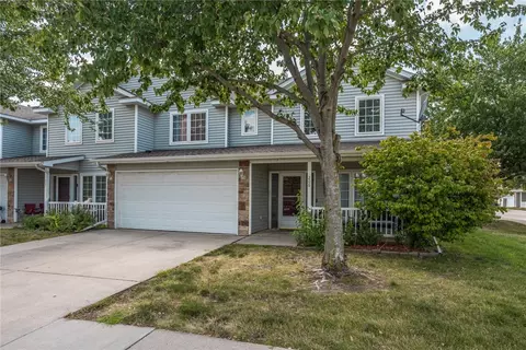 2100 Meadow Chase Ln #206, Des Moines, IA 50320